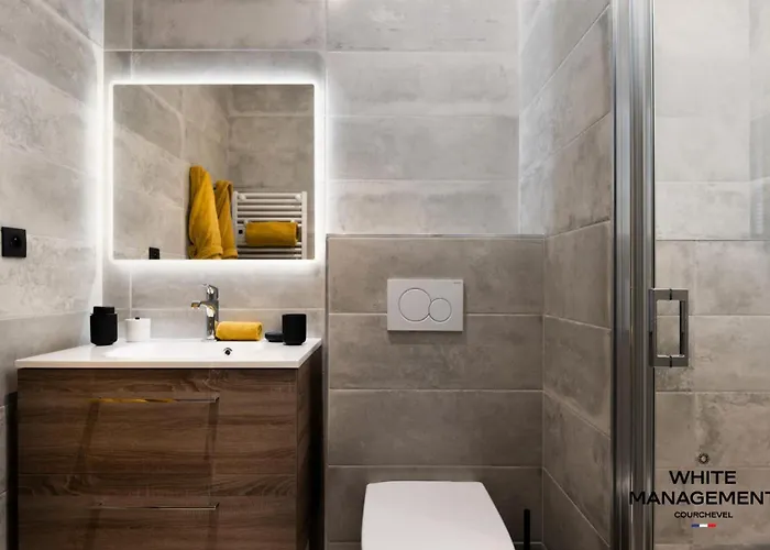 Ariondaz Bleuet - Un Penthouse Au Sommet, A 1650 Mae-2404